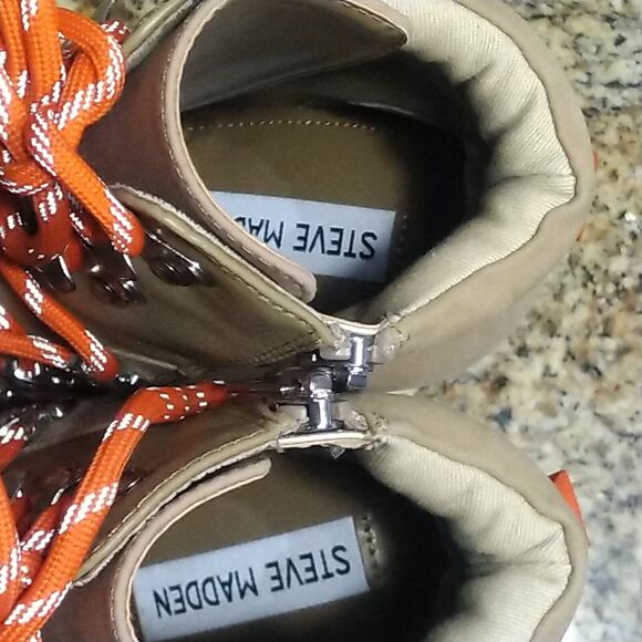 Steve Madden Womens Karey Leather Pointed Toe Ankle Boots US 8.5 EUC - Picture 10 of 12